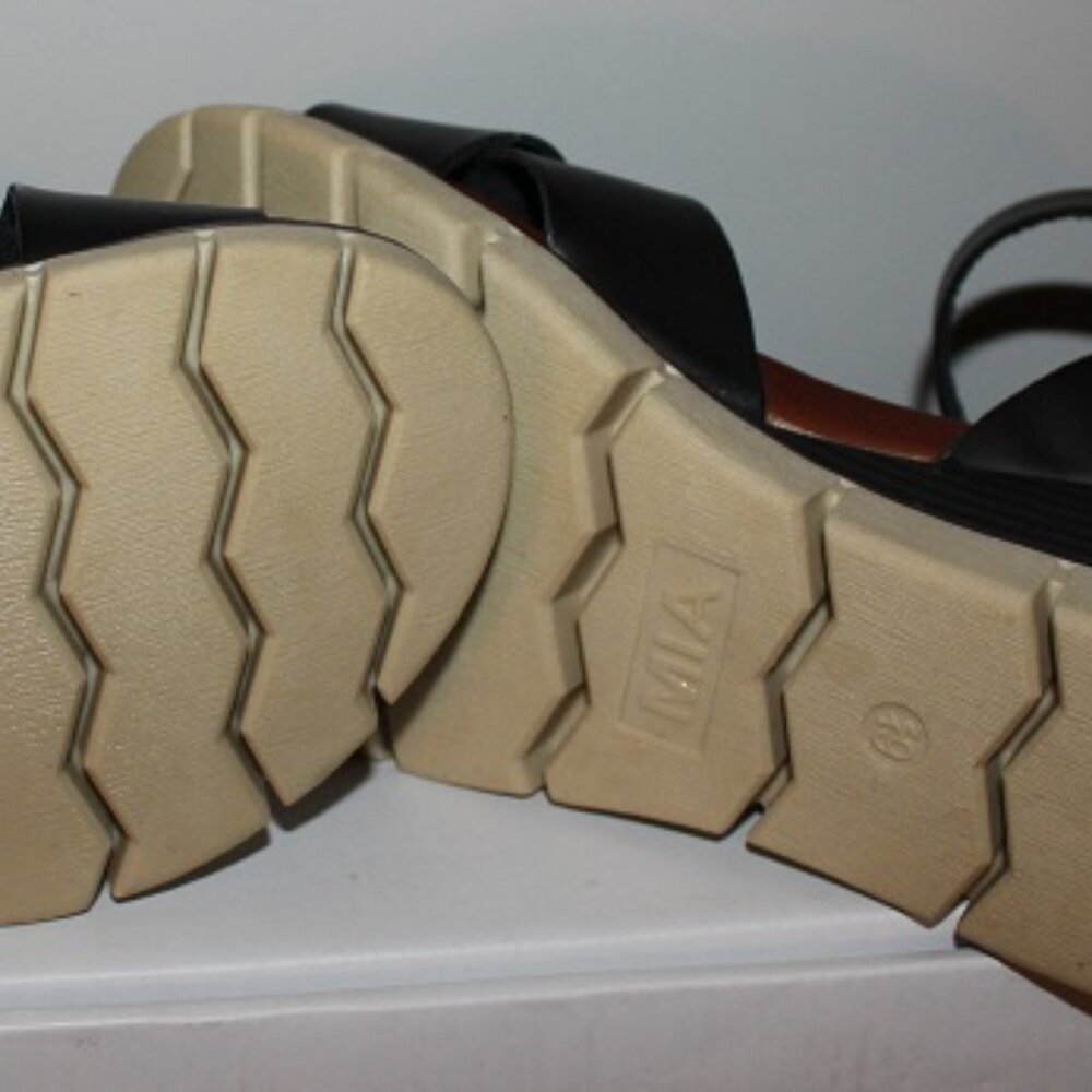 MIA sandals, black w/buckle ankle strap - Picture 4 of 4